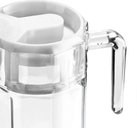 Praktisk låg til beskyttelse af drikke