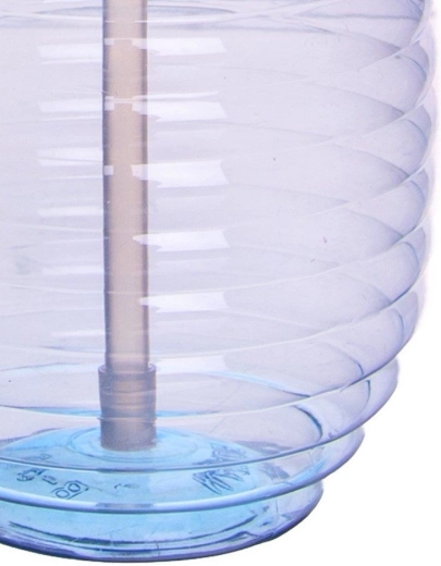 Gennemsigtig beholder med overblik over niveauet