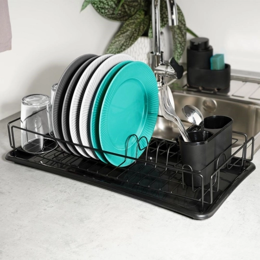 Solid metalkonstruktion og smart inddeling