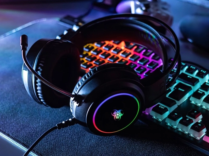 RGB-belysning og klar kommunikation