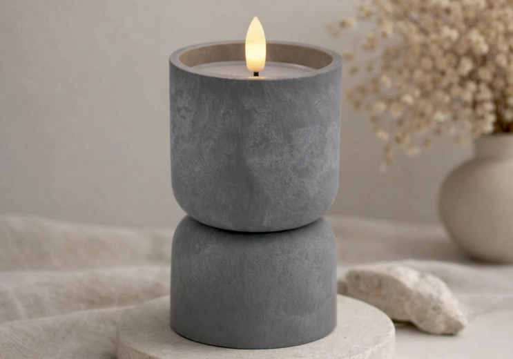 Elegant timeglasform og betonlook