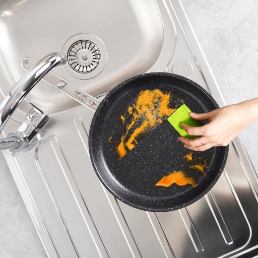 Let rengøring og vedligeholdelse