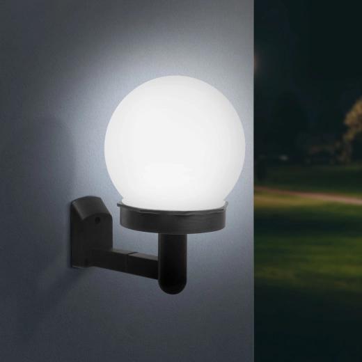 LED-solcellevæglampe med kugle, kold hvid, sort