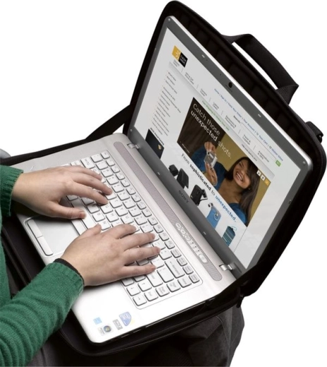 Brug den bærbare computer direkte i etuiet