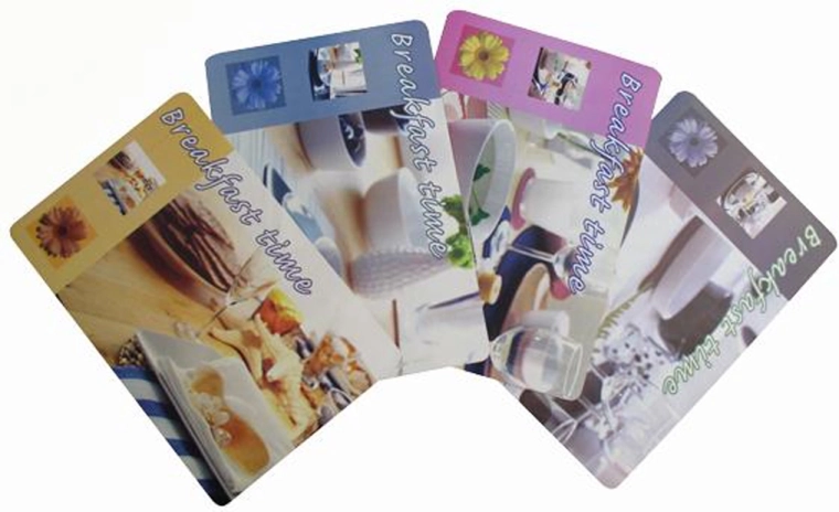 Plastunderlag TORO 28 × 43 cm – morgenmadsmotiv, mix af mønstre