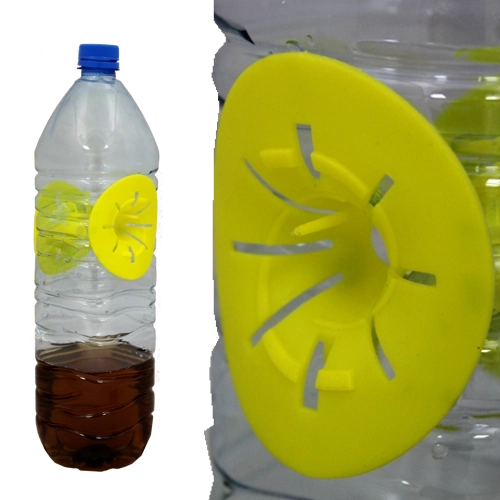 Sæt med 2 hvepsefælder til plastflaske 6,5 × 7 cm