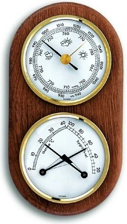 TFA analog vejrstations i egetræ