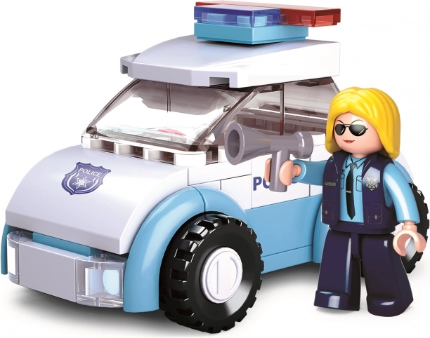 Politibetjent med køretøj fra Sluban