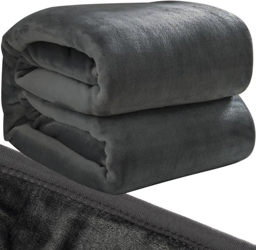 Blød varm grå mikrofleeceplaid 160 × 200 cm RUHHY