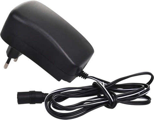Solight universel stabiliseret netadapter 2500 mA med udskiftelige stik