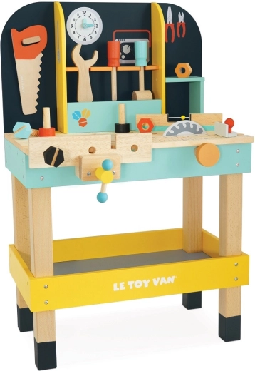 Alexas arbejdsbord i træ til børn med værktøj fra Le Toy Van