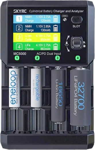 SkyRC MC5000-oplader og analysator til cylindriske batterier med USB-C