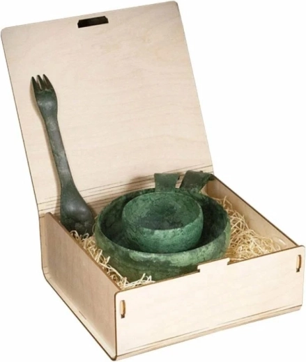 Gavesæt KUPILKA Premium S – grøn skål 550 ml, krus 210 ml og spork 205 mm