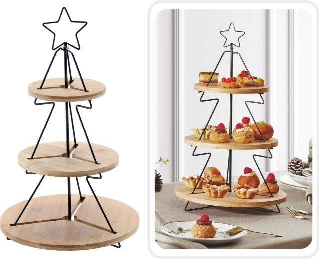 Trelags bambus‑metal etagere formet som juletræ 28 × 45 cm