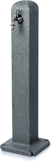 Havevandsstolpe med hane i antracitgranit