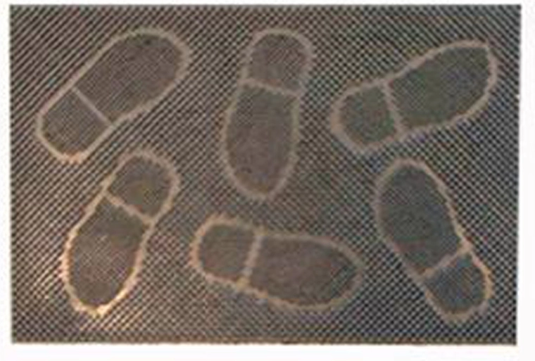 Gummimåtte med pigge 40 × 60 cm