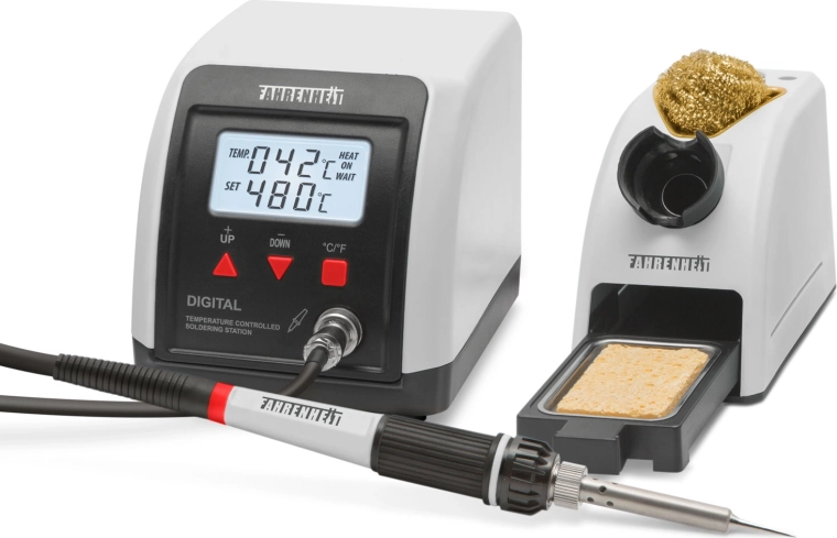 Digital lodde- og aflodningsstation 60 W med temperaturregulering