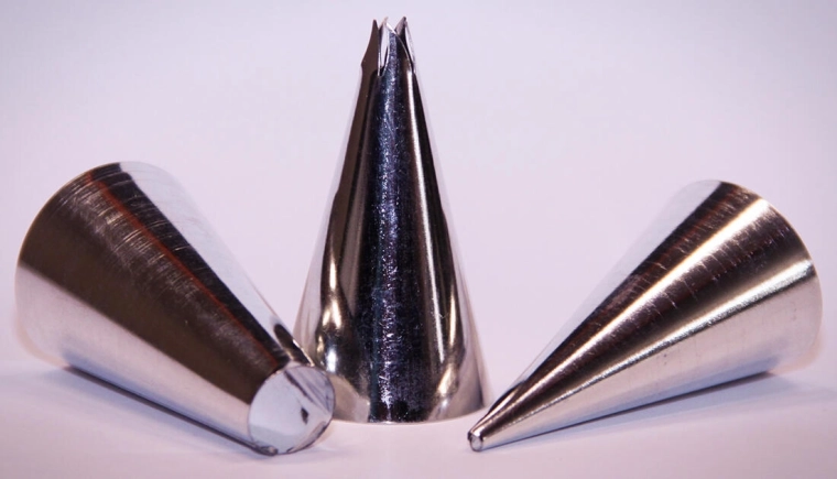 Sæt med 3 dekoreringsspidser, fortinnet plade, miks af former