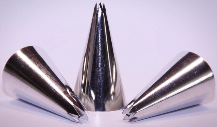 Sæt med små takkede tylle nr. 5, 3 stk., fortinnet blik