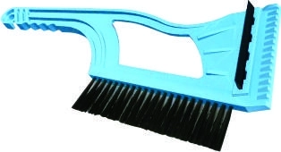 Isskraber med kost Ice Car1