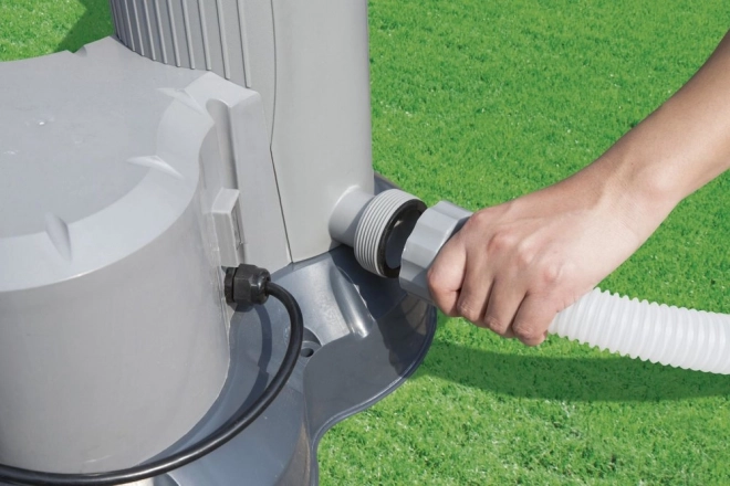Solpanel til opvarmning af vand i poolen