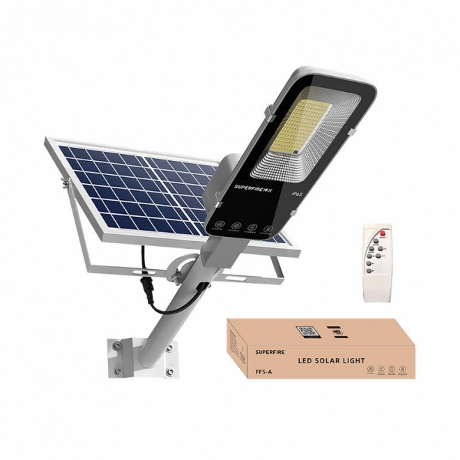 Solcellelampe Superfire FF5-A, 63W, 500lm, 5000mAh
