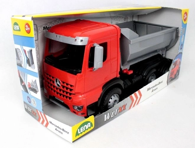 Lena Mercedes Arocs tipvogn