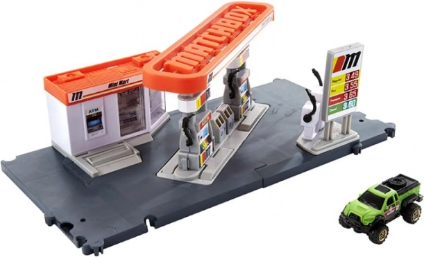 Tankstation med minimarked til ægte pitstop
