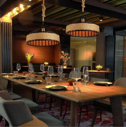 Fleksibel ophængning og standard E27-fatning