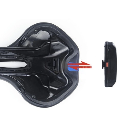 Smal cykelsadel med ventilation og baglys