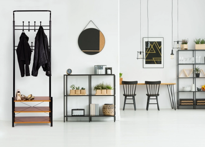 Stående tøjstativ med hylder ModernHome