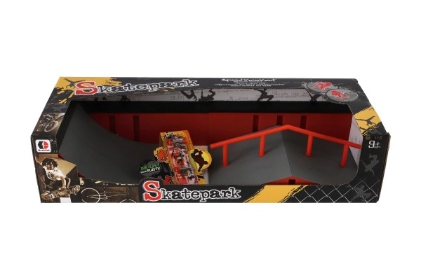 Skatepark med fingerboard