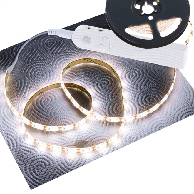 Vandtæt LED-strip med batteri og bevægelsessensor