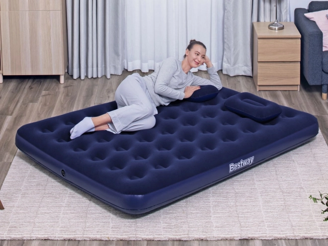 Oppustelig madras Bestway Queen 203x152 cm