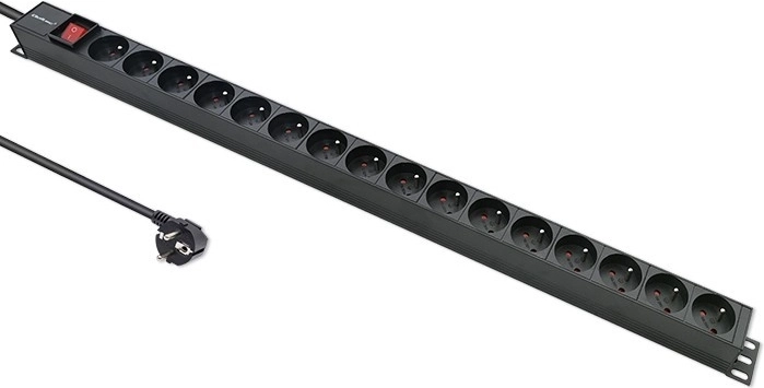 Nem installation og kabelhåndtering