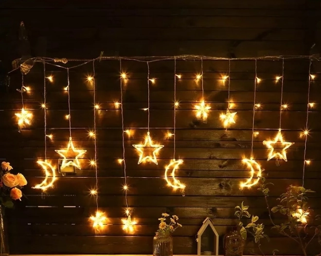 LED varm hvid gardin med stjerner og måner - 2,5 m, 138 LED