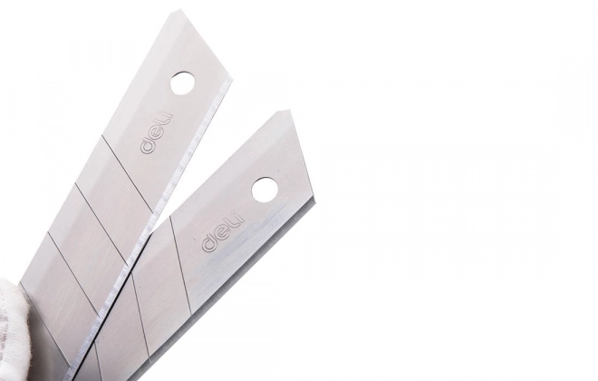 Kniv Deli 25 mm 10 stk