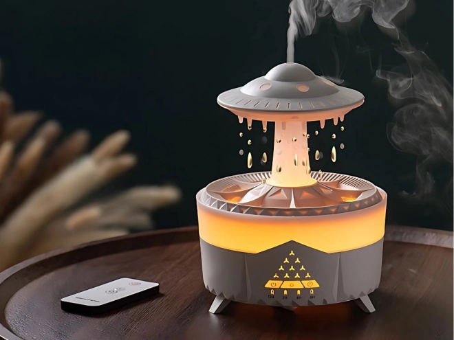 Luftfugter og aromatisk diffuser i UFO-form
