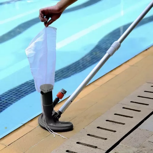 Pool bundrenser
