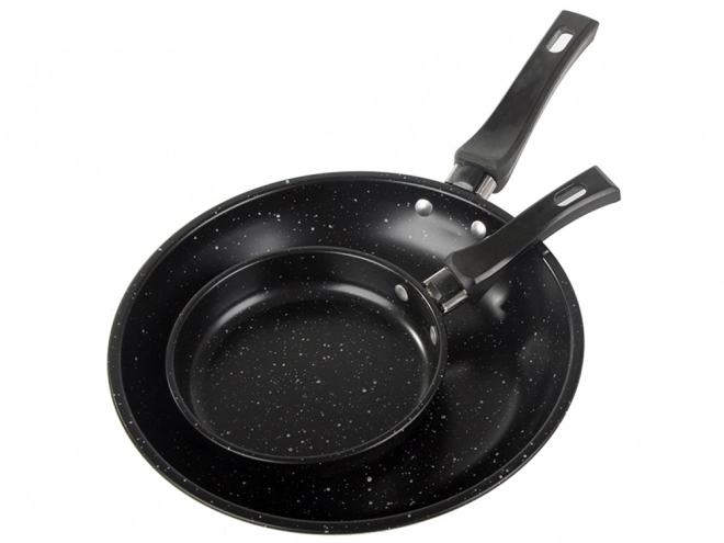 Sæt af non-stick pander
