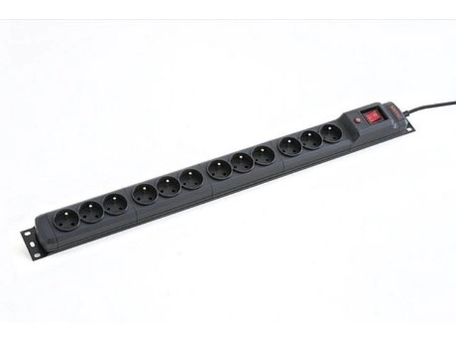 Overspændingsbeskyttelse M12/16A 19'' rack 1,5 m sort (12 stikkontakter)