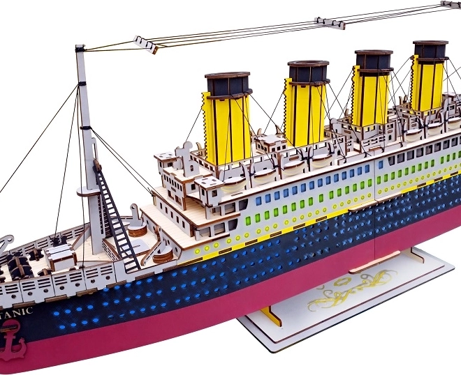 Woodcraft træ 3D-puslespil Titanic