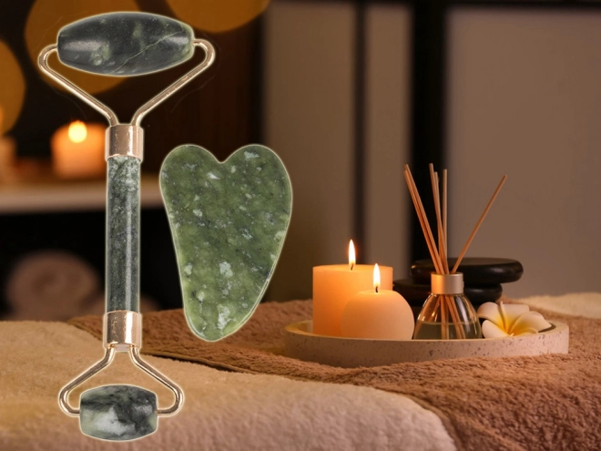 Jade ansigtsrulle og plade