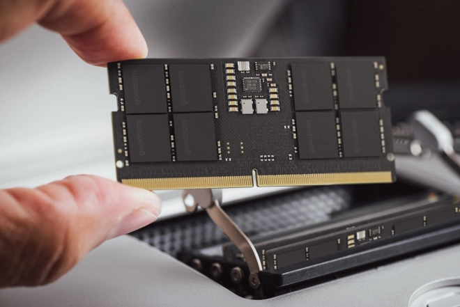 Hukommelse til bærbar DDR5 SODIMM 48GB/5600 CL46