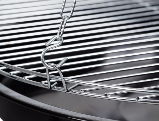 Havegrill Havepejsgrill med rist på trefod