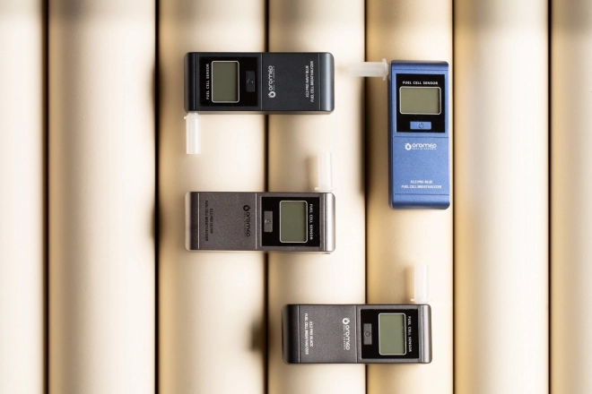 Blå elektrokemisk alkoholtester ORO-X12 Pro