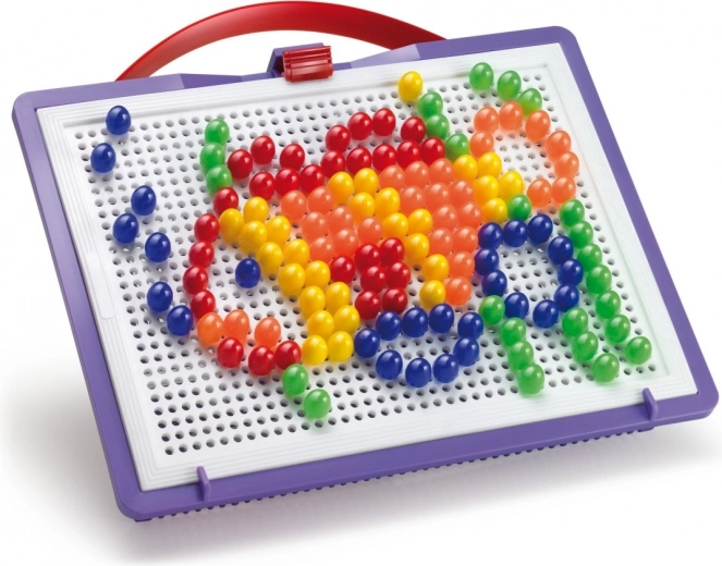 Bærbar kuffert med plade i låget