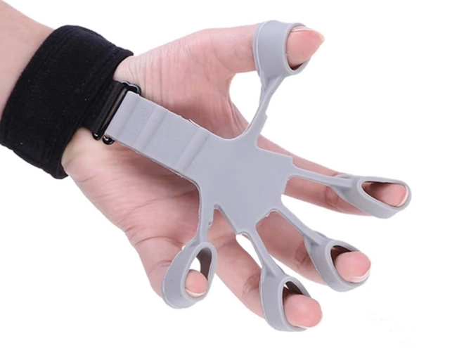 Fingersimulator til styrkelse og terapi af hænder