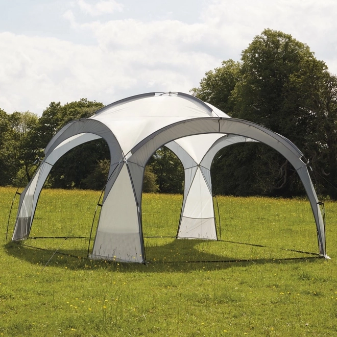 Stand til havearrangementer til picnic + taske