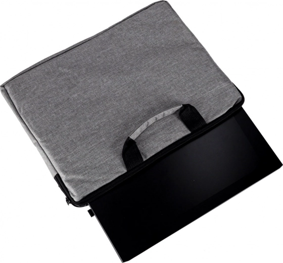 Praktisk udvendig lomme